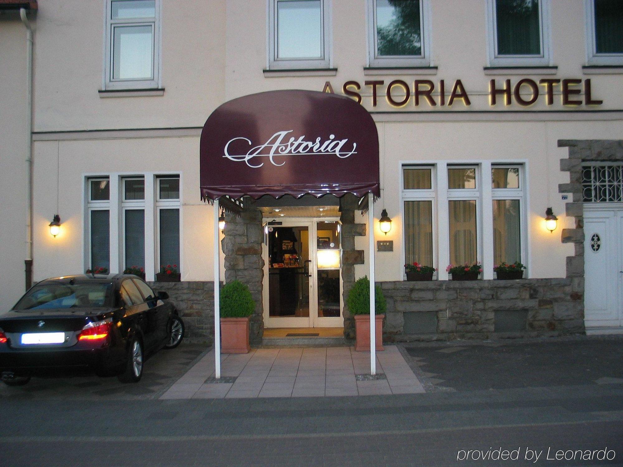 Astoria Hotel Ratingen Bagian luar foto